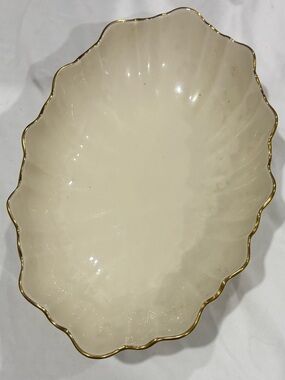 Lenox✨ Vintage Symphony Collection Scalloped Oval Centerpiece Bowl 24K Gold